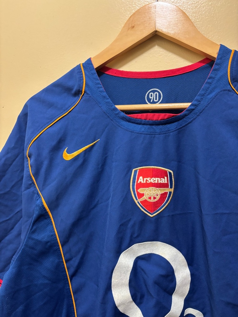 Arsenal 2004/05 away shirt